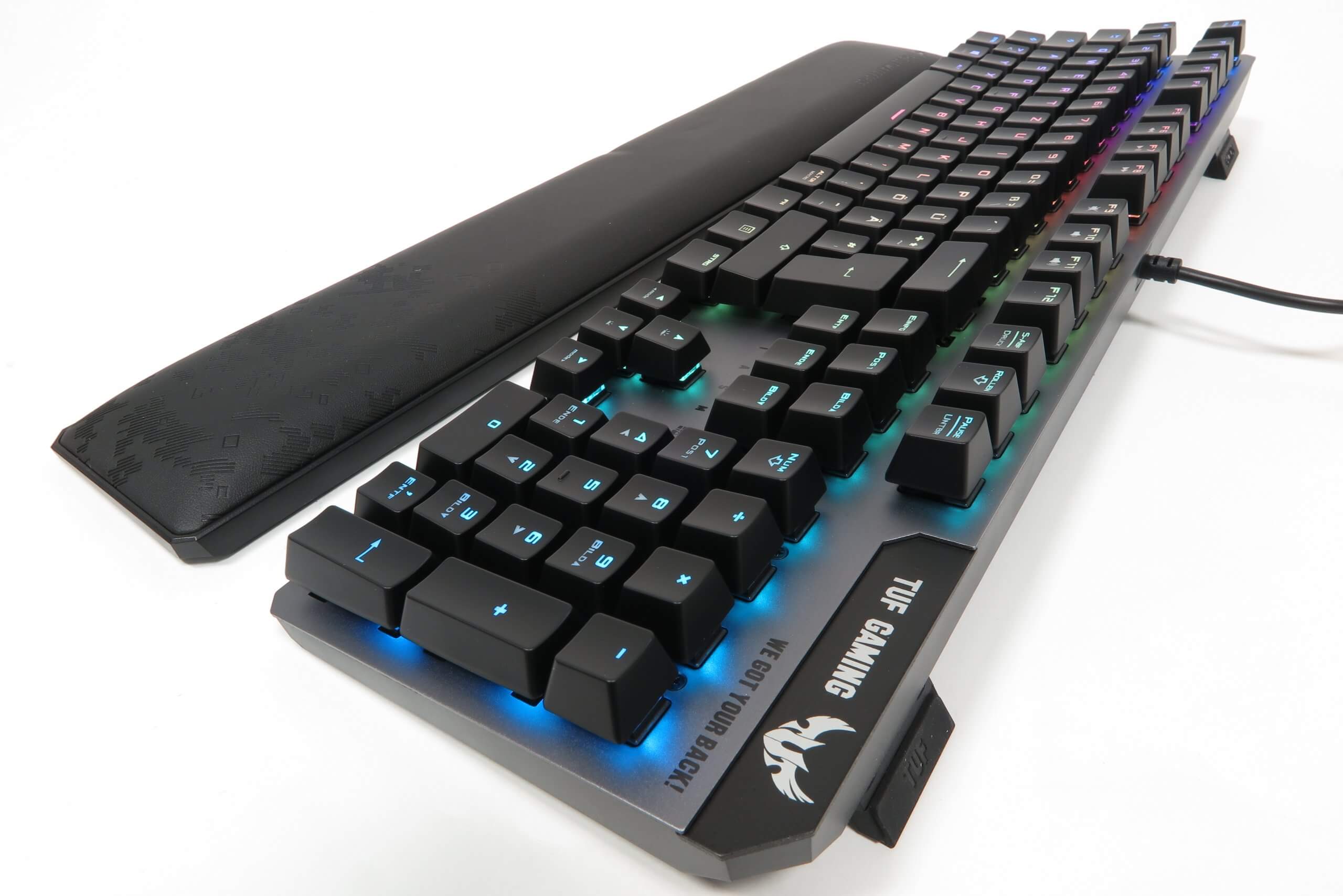 Gaming-Tastatur: Asus TUF Gaming K7