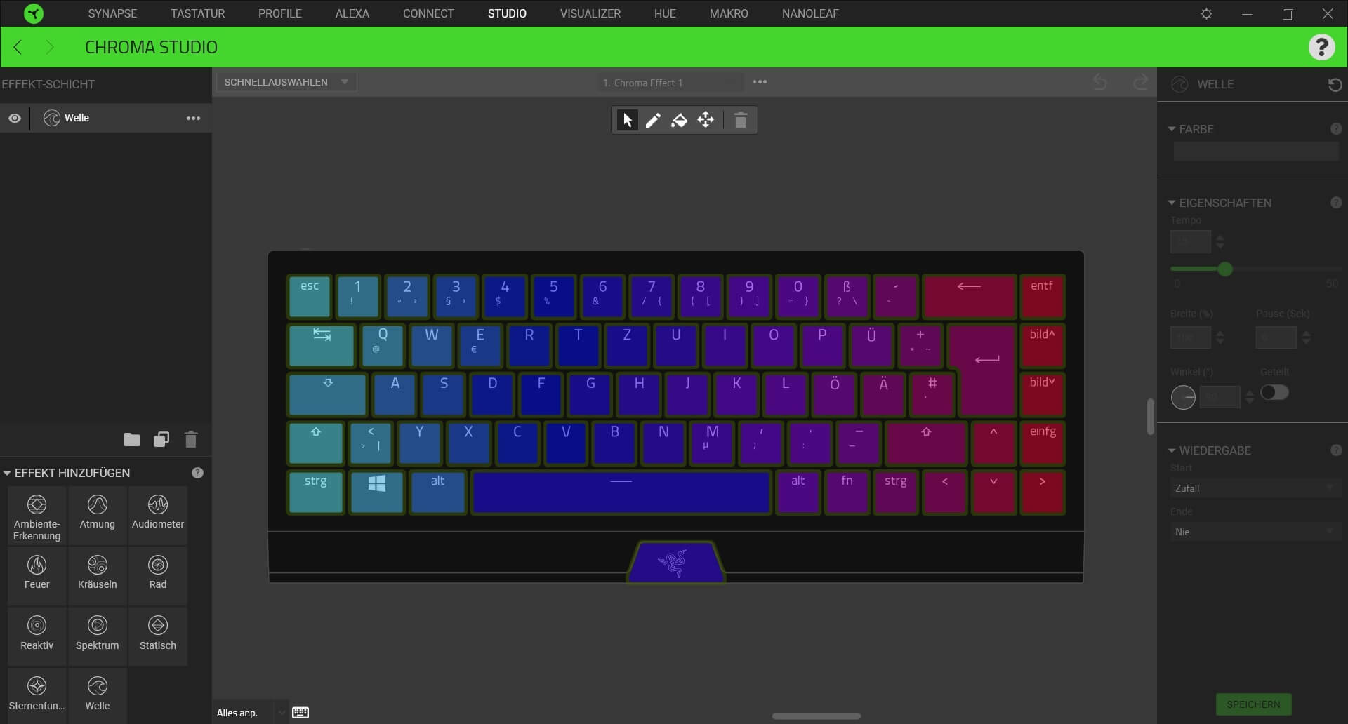 Ein Screenshot aus dem Razer Chroma Studio, wo eine Beleuchtung der Tastatur von Hellblau über Dunkelblau und Lila bis Magenta eingestellt ist.