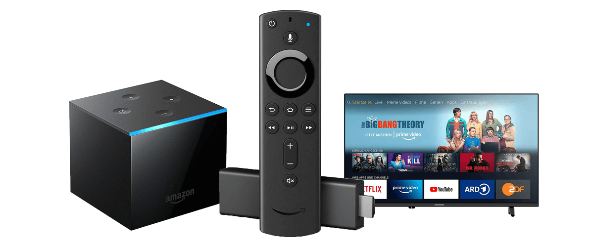 Der Amazon Fire TV Stick 4K, ein Amazon Fire TV Cube sowie ein Fernseher mit dem Amazon Fire TV Interface vor weißem Hintergrund.