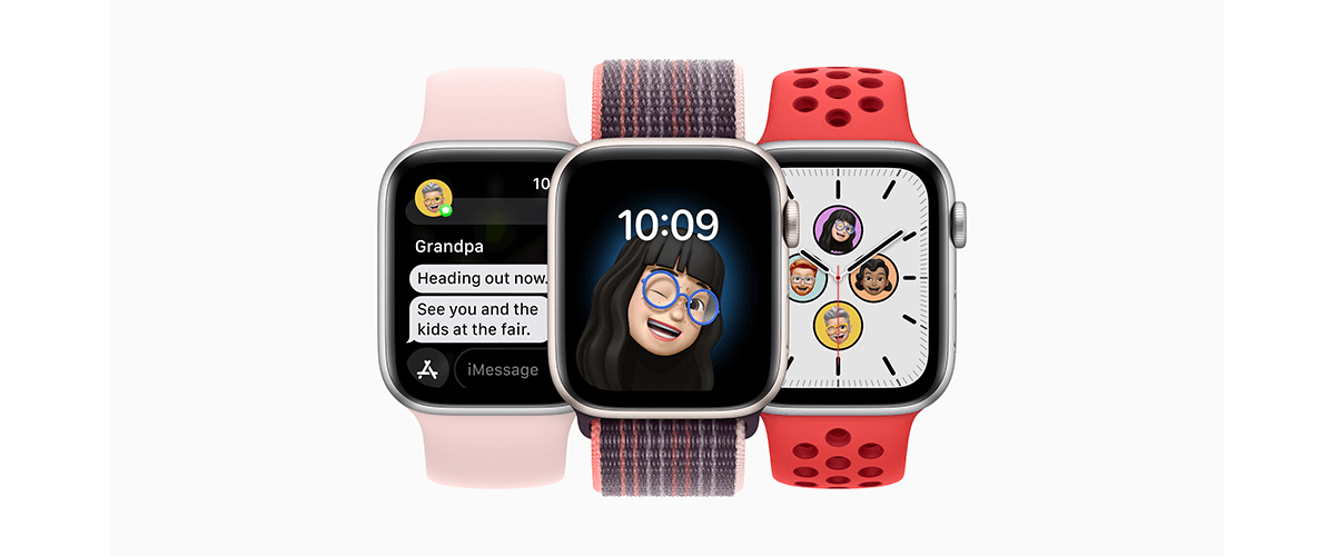 Drei Versionen der Apple Watch 8 in bunten Farben vor weißem Hintergrund